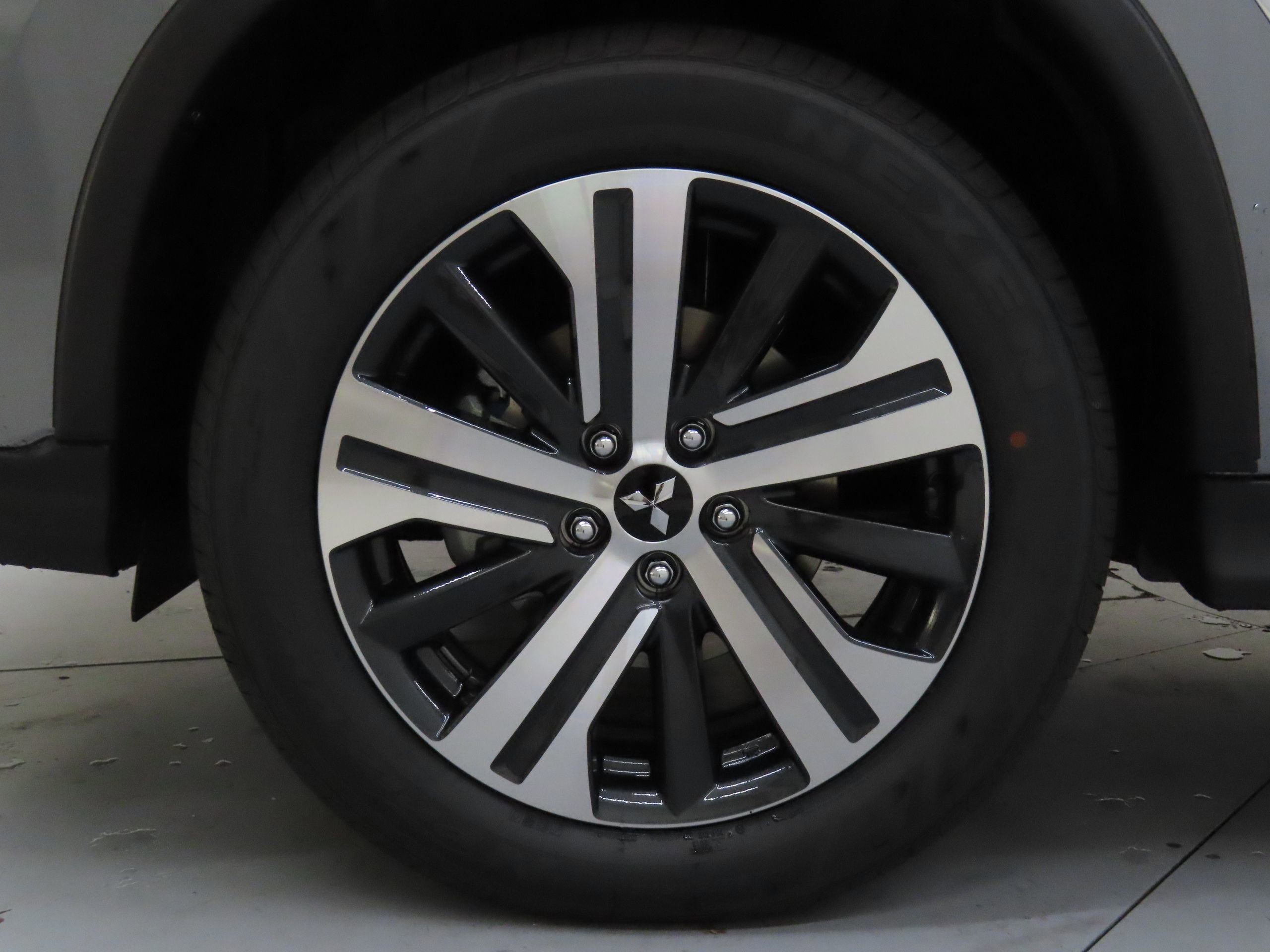 New 2025 Mitsubishi Outlander Sport SE image 25