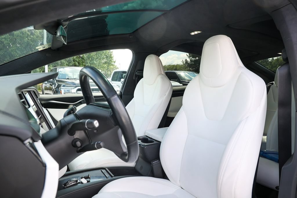 Used 2020 Tesla Model X Long Range AWD/4WD image 35