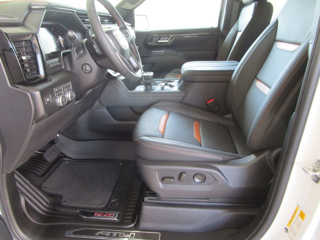 New 2026 GMC Sierra 1500 AT4 w/ Technology Package image 30