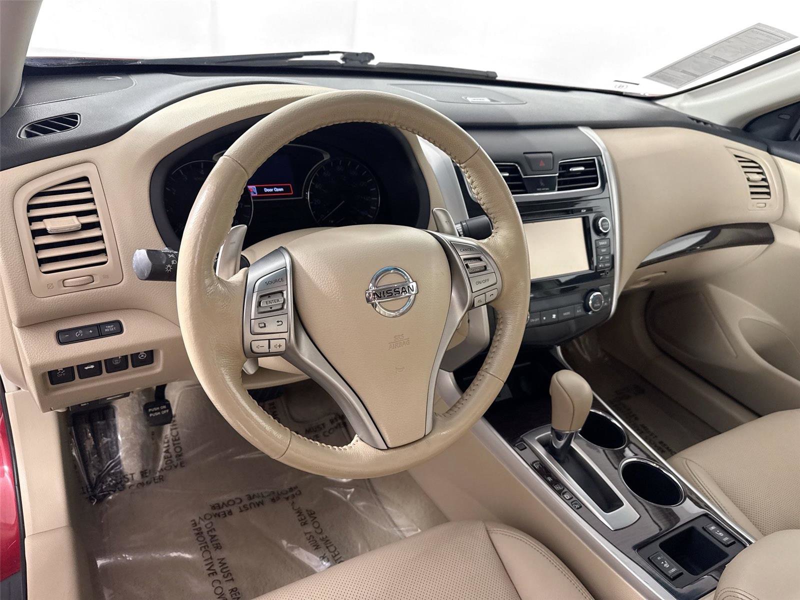 Used 2013 Nissan Altima 3.5 SL w/ Technology Pkg image 4