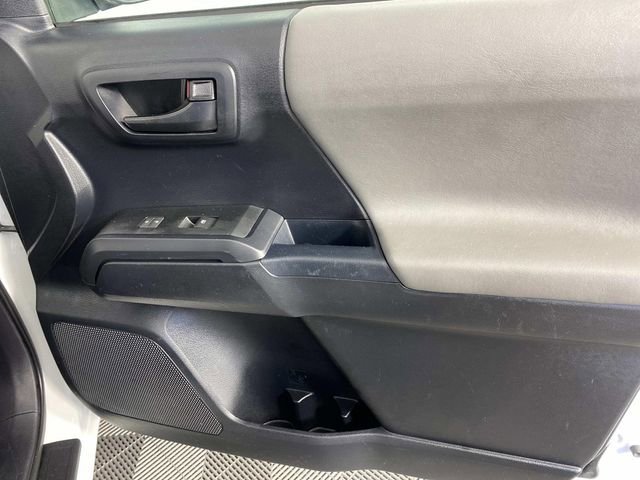 Used 2016 Toyota Tacoma SR w/ SR Convenience Package image 21