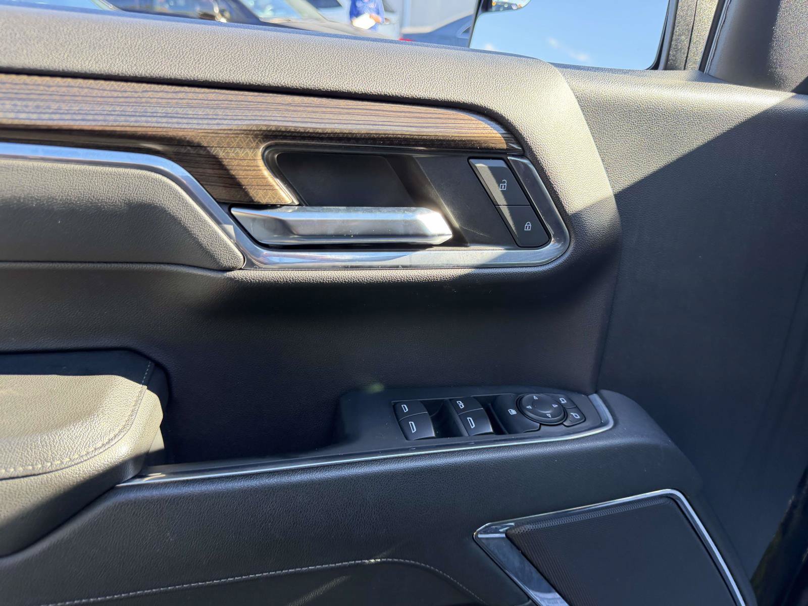 Used 2023 Chevrolet Silverado 1500 RST AWD/4WD image 18