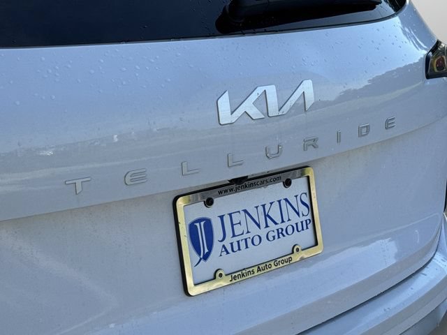 Used 2024 Kia Telluride SX FWD image 11