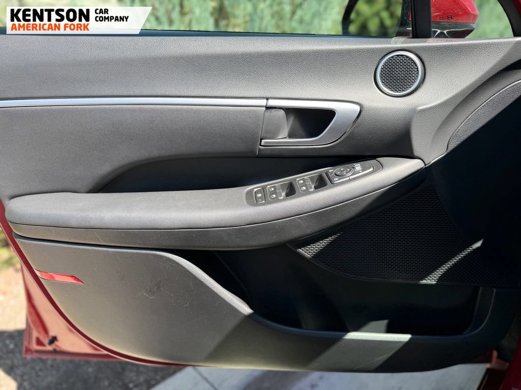 Used 2025 Hyundai Sonata SEL FWD image 19