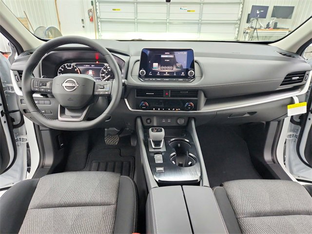 New 2026 Nissan Rogue SV image 24