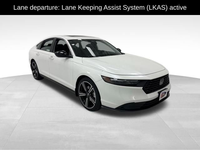 Used 2023 Honda Accord Sport image 8