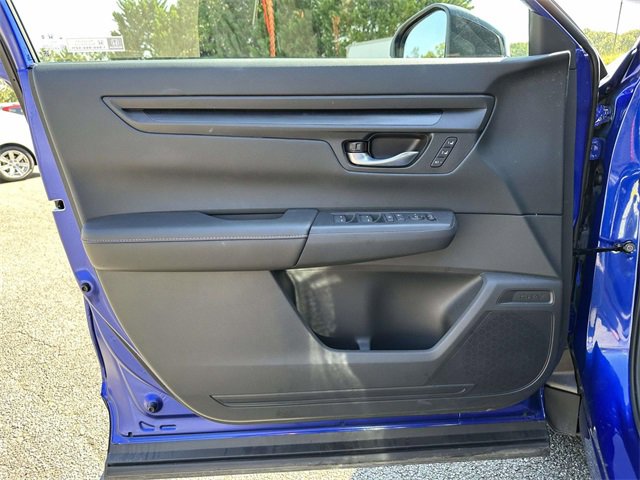 Used 2025 Honda CR-V Sport-L image 18