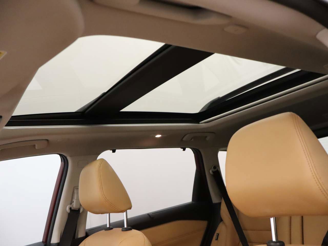 Used 2022 Nissan Rogue Platinum w/ Head-Up Display Package image 18