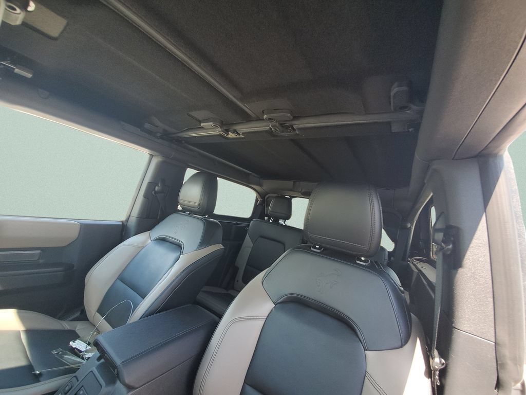Used 2024 Ford Bronco Wildtrak AWD/4WD image 17