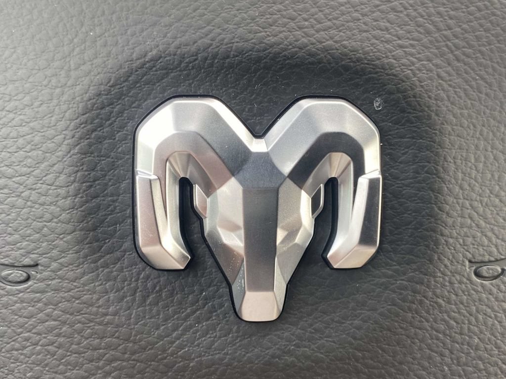 New 2026 RAM 1500 Big Horn AWD/4WD image 29