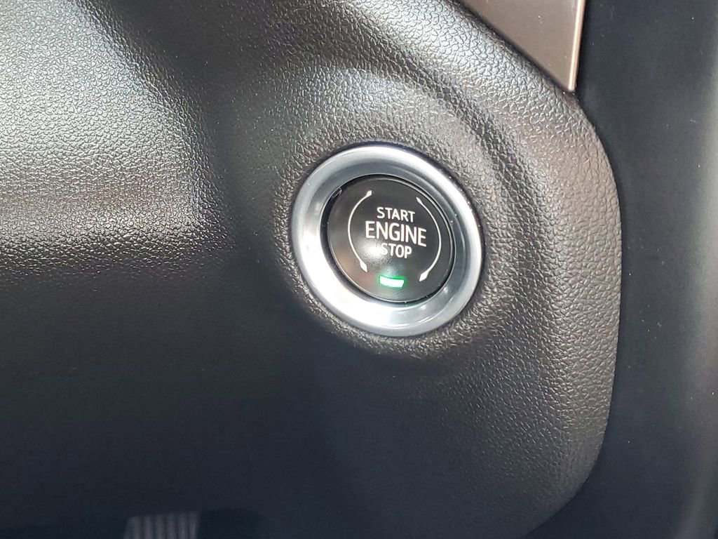 Used 2021 Chevrolet Silverado 1500 High Country RWD image 28