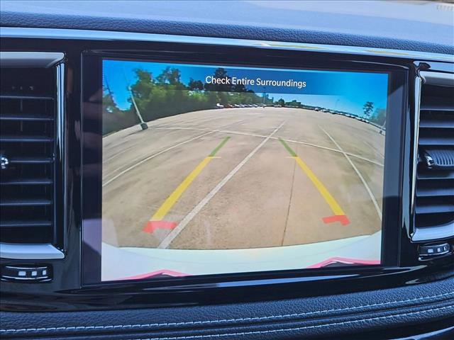 New 2025 Chrysler Pacifica Select image 12
