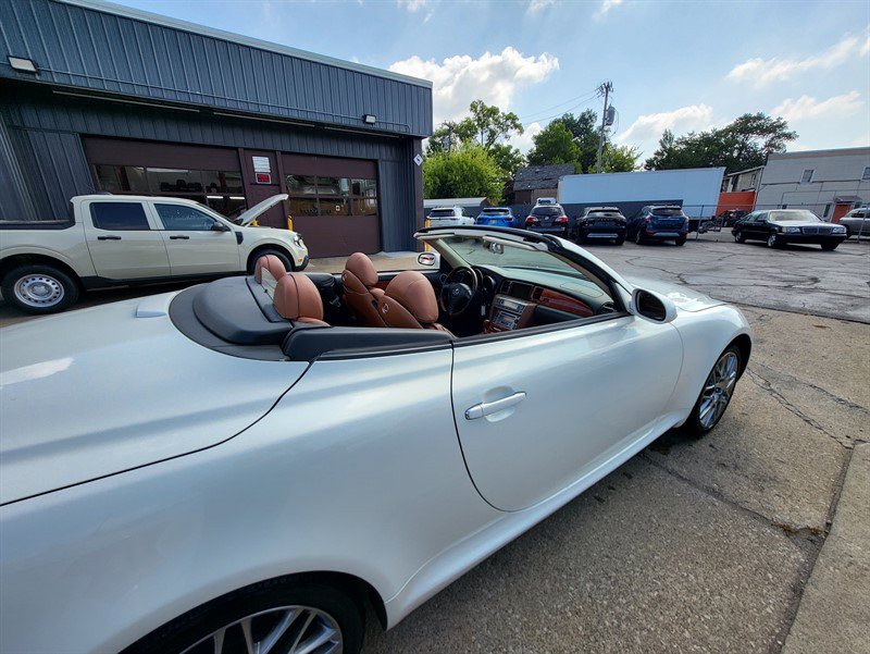 Used 2004 Lexus SC 430 Convertible RWD image 16