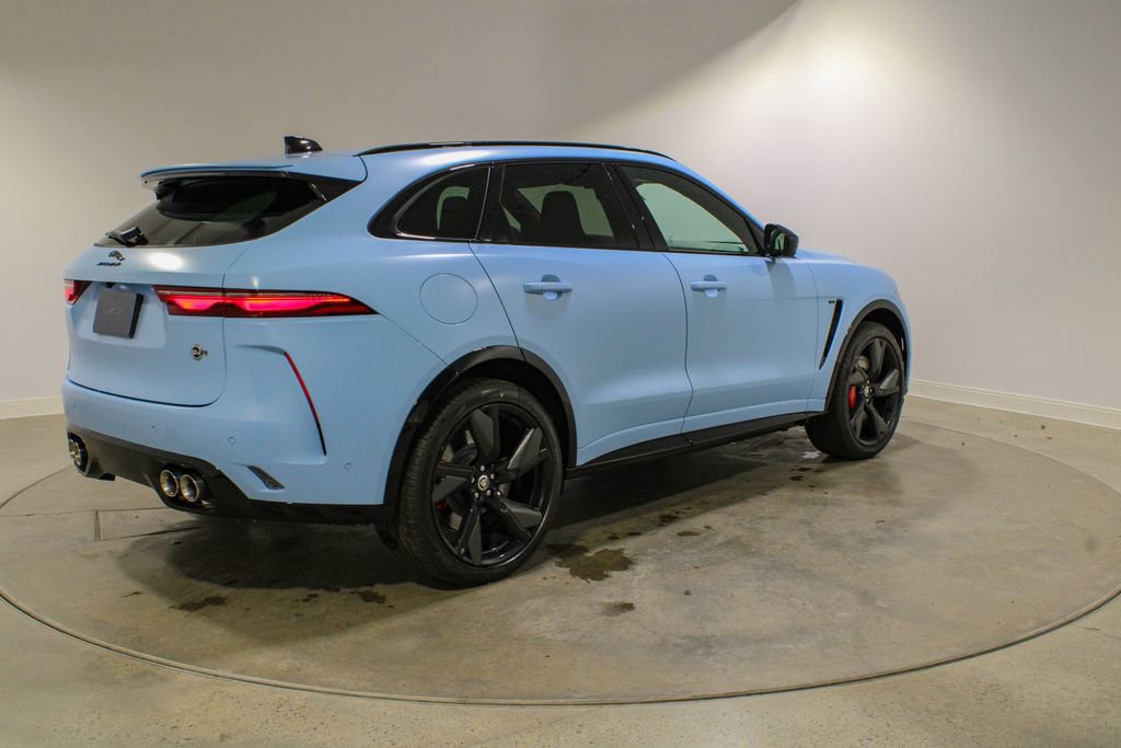 New 2026 Jaguar F-PACE SVR image 5