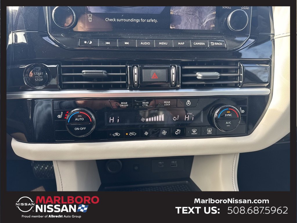 New 2025 Nissan Pathfinder SL w/ SL Premium Package image 38