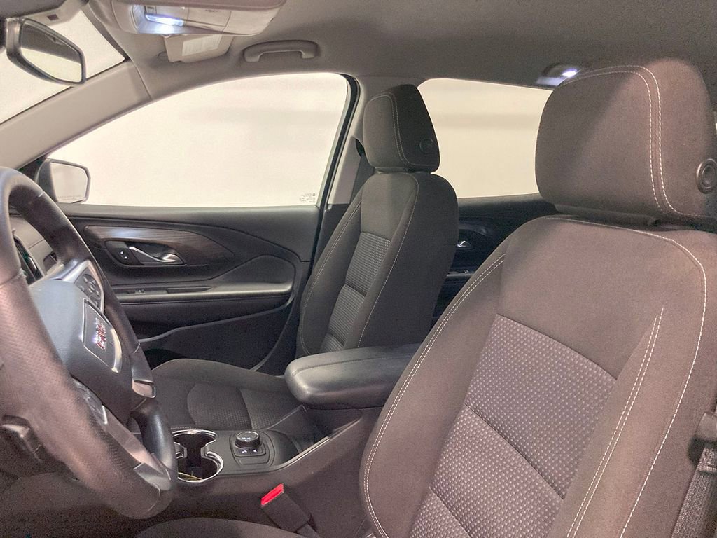 Used 2022 GMC Terrain SLE image 21