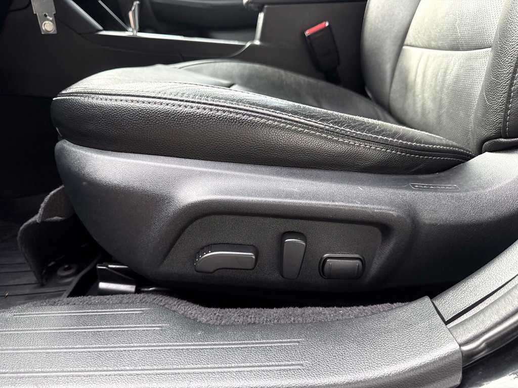 Used 2018 Subaru Outback 2.5i Premium AWD/4WD image 16