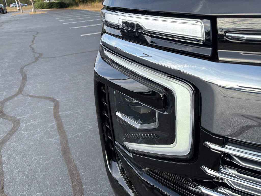 New 2026 Chevrolet Suburban Premier image 26