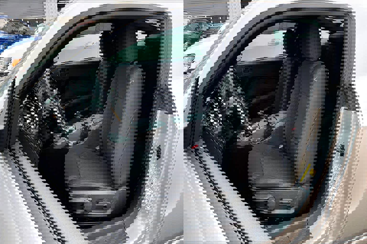 Used 2013 Ford Mustang GT image 8