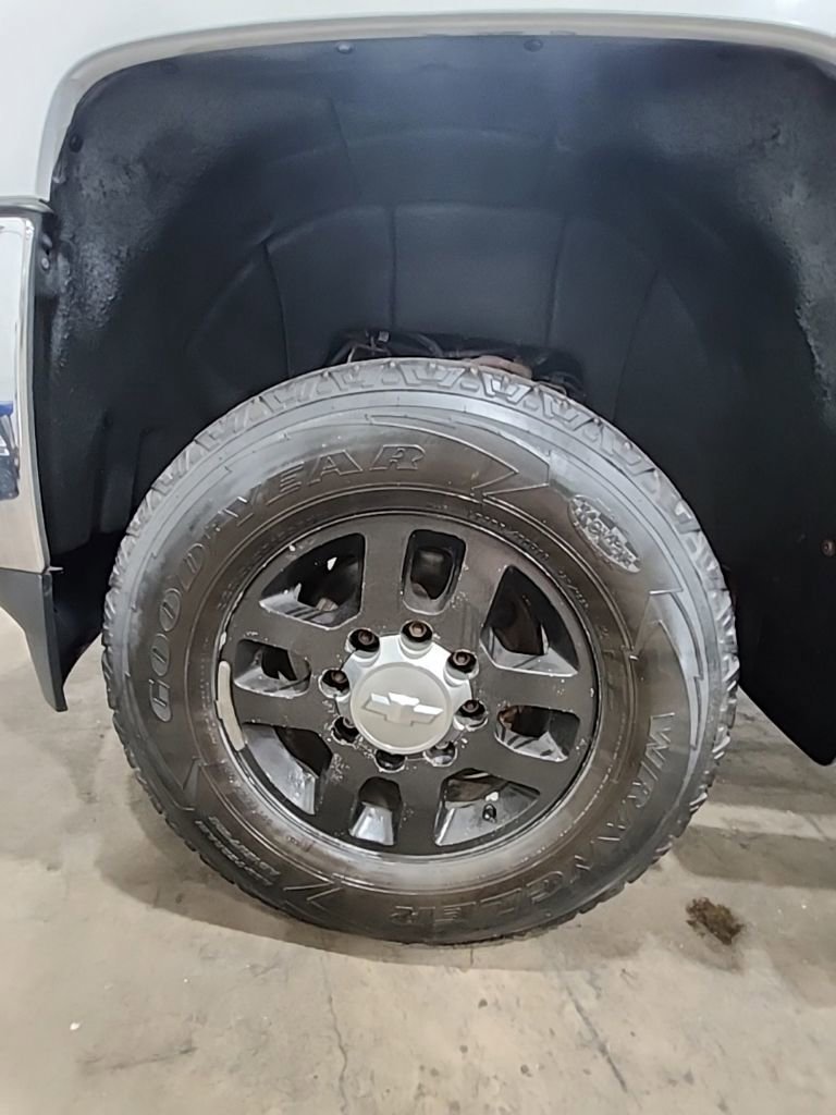 Used 2019 Chevrolet Silverado 2500 W/T AWD/4WD image 10
