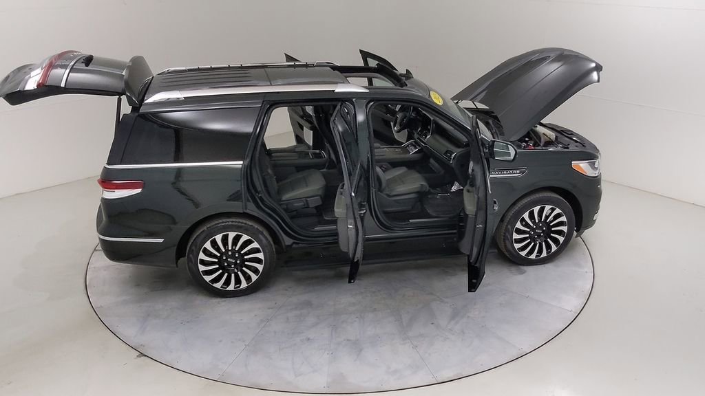Used 2023 Lincoln Navigator Black Label image 53