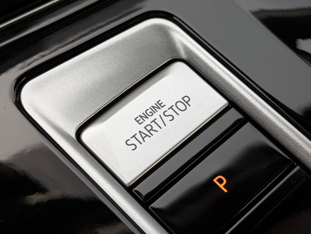 New 2026 Volkswagen Atlas Cross Sport SEL Premium R-Line image 17