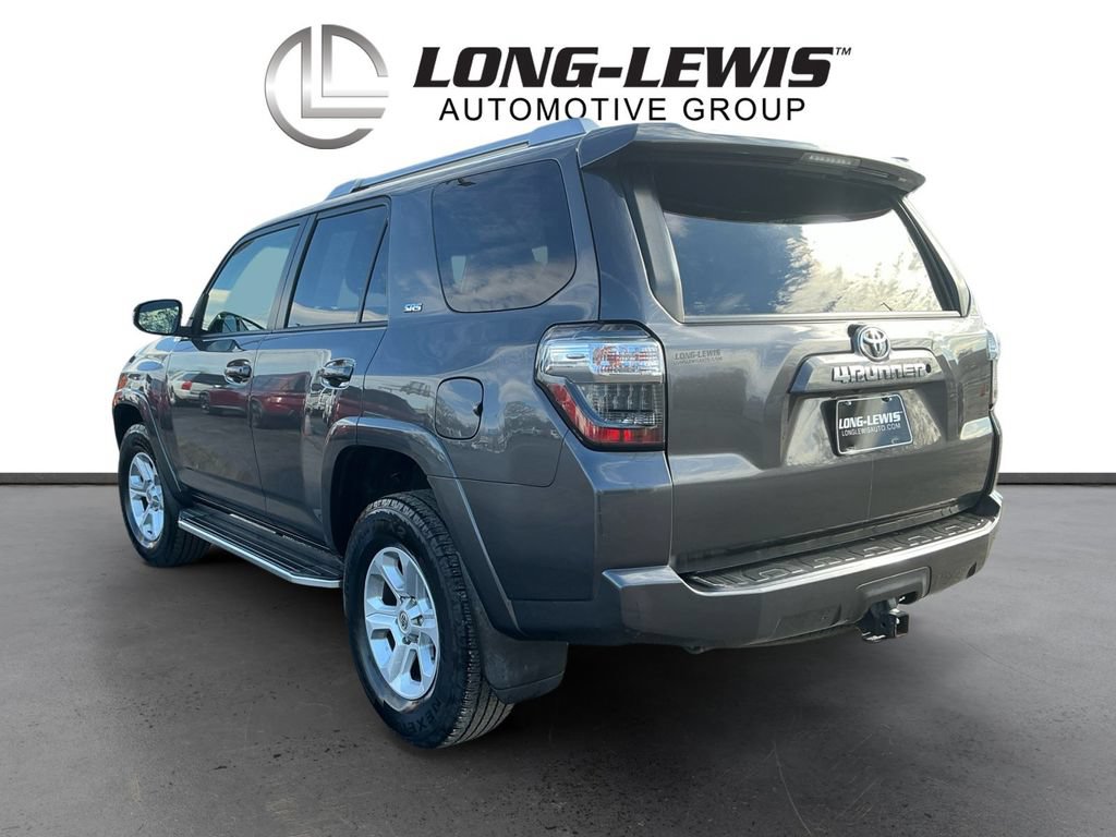 Used 2018 Toyota 4Runner SR5 Premium AWD/4WD image 4