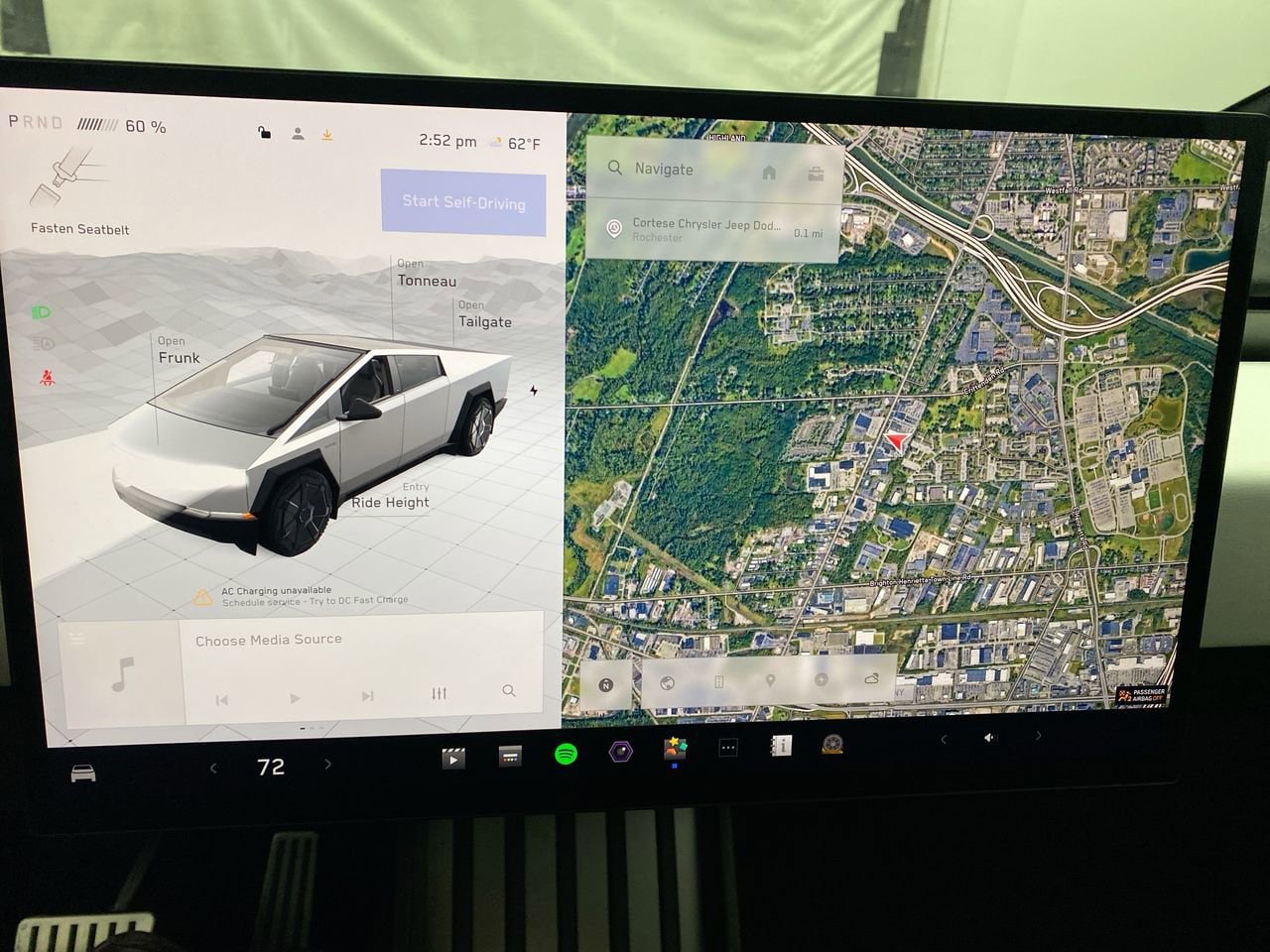 Used 2024 Tesla Cybertruck Cyberbeast AWD/4WD image 19