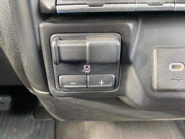 Used 2023 Chevrolet Silverado 2500 LT w/ Convenience Package image 23