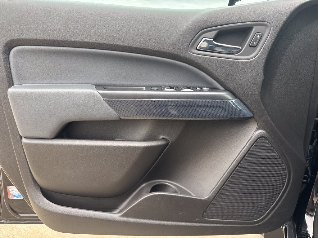 Certified 2015 Chevrolet Colorado Z71 AWD/4WD image 16
