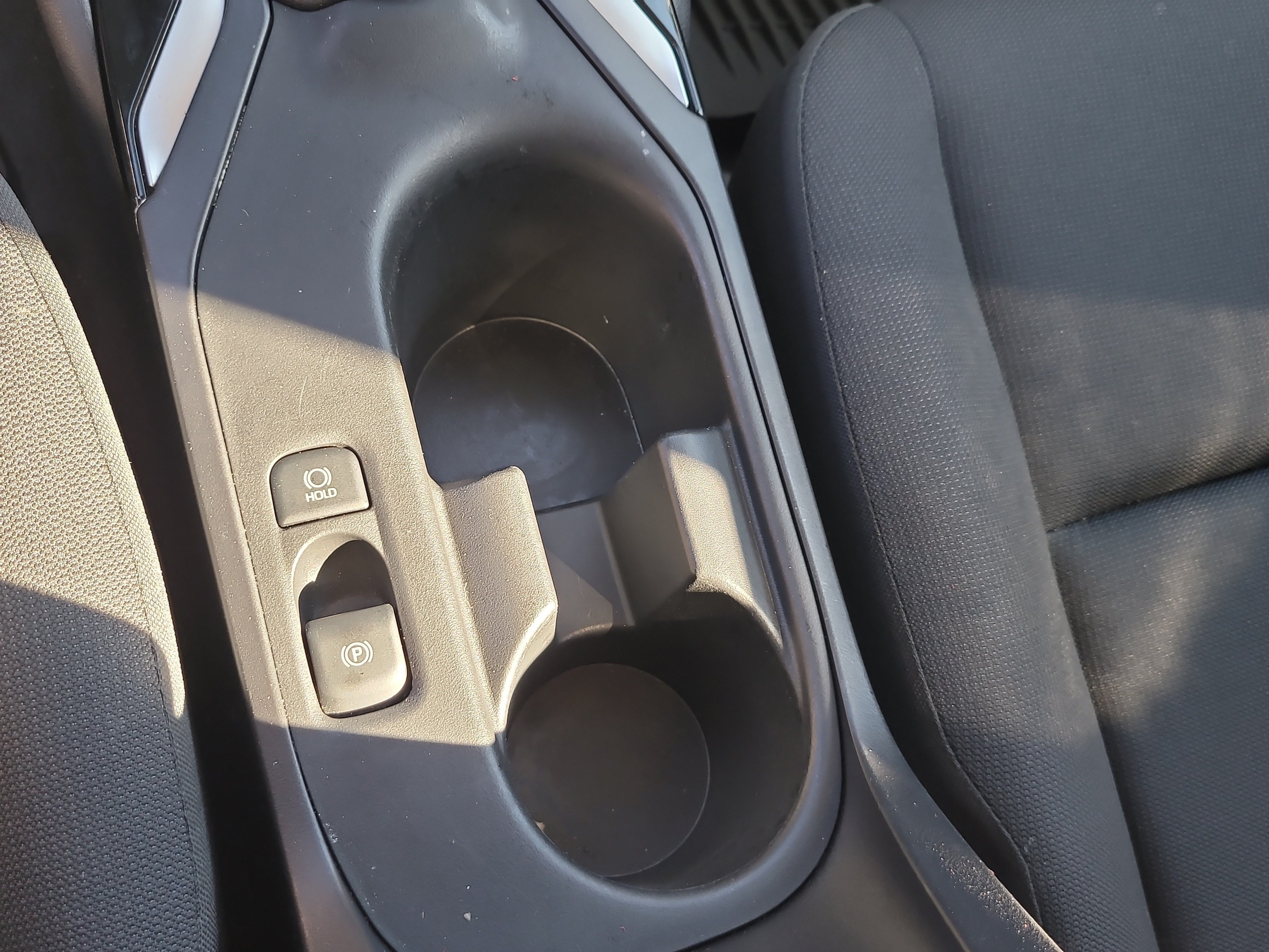 Used 2025 Toyota Corolla LE FWD image 25