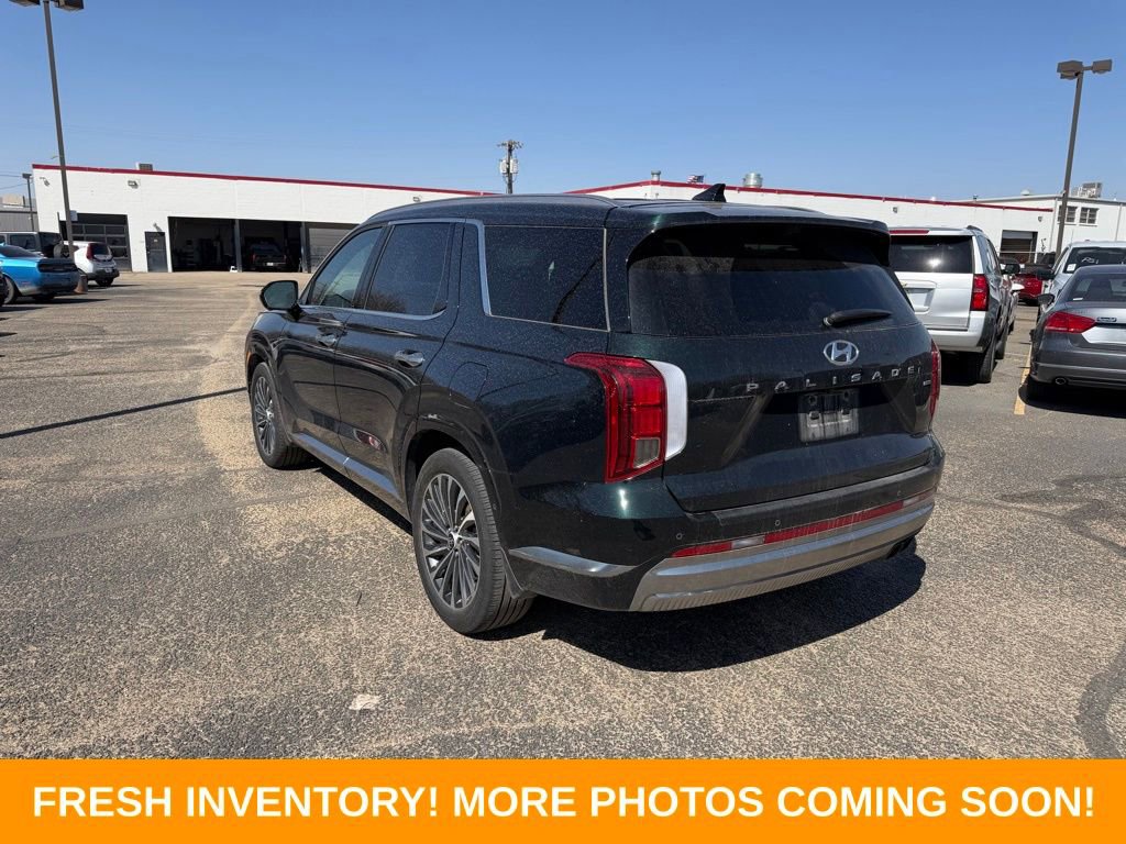Used 2025 Hyundai Palisade Calligraphy image 4