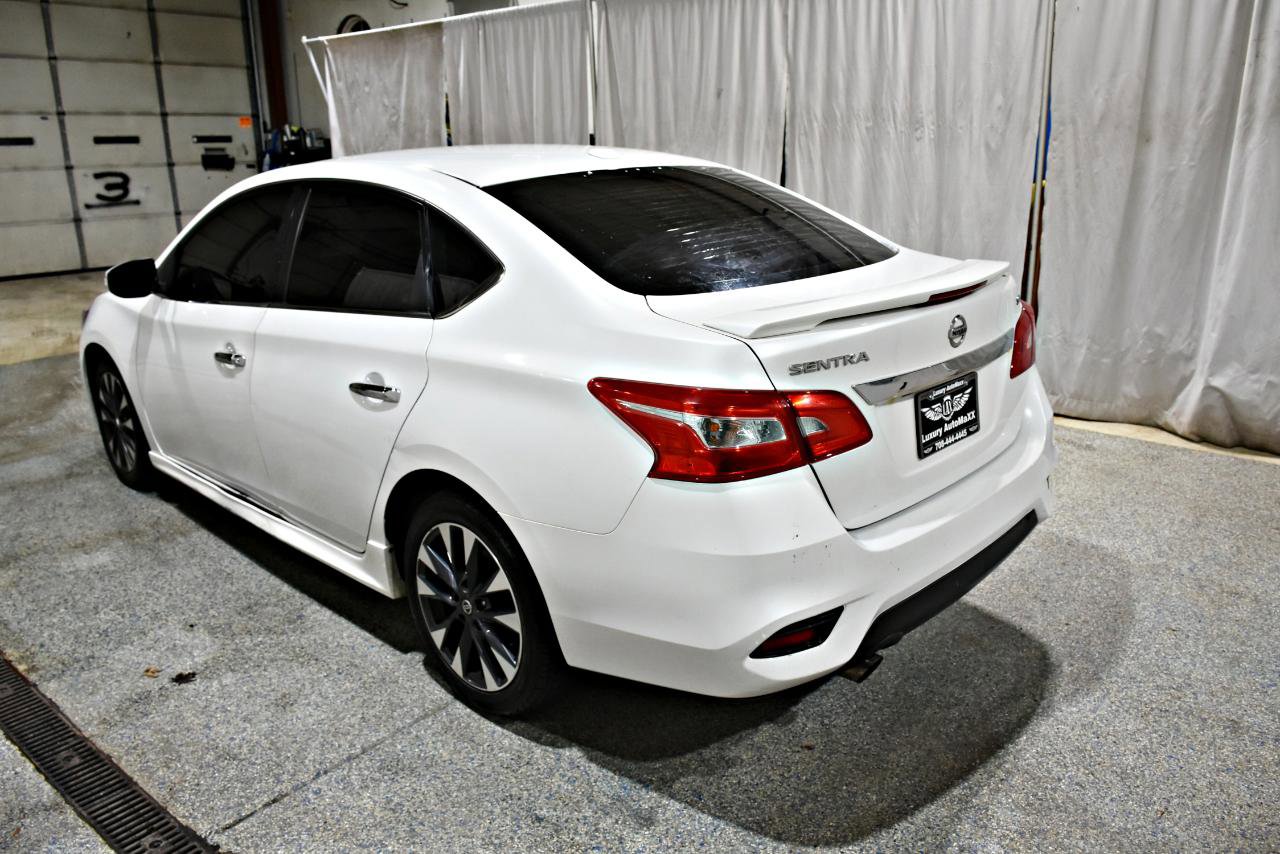 Used 2017 Nissan Sentra SR image 4