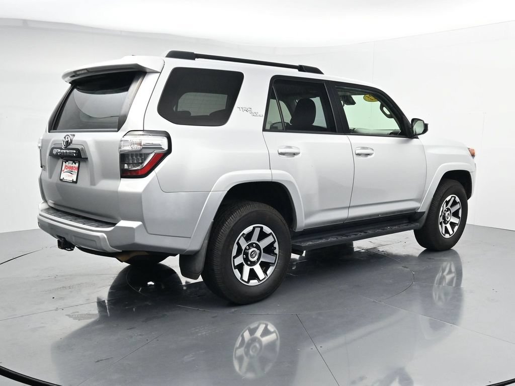 Used 2021 Toyota 4Runner TRD Off-Road AWD/4WD image 8