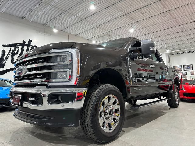 Used 2024 Ford F250 Lariat w/ Lariat Ultimate Package AWD/4WD image 29