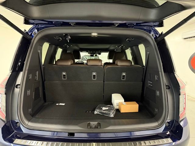 New 2025 Nissan Armada Platinum w/ Convenience Package image 7