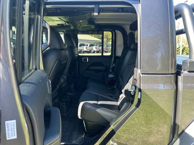 Used 2025 Jeep Gladiator Sport image 23
