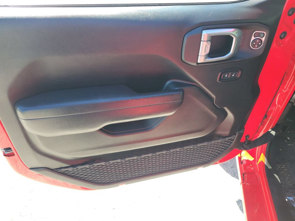 Used 2025 Jeep Wrangler Unlimited Sport AWD/4WD image 21