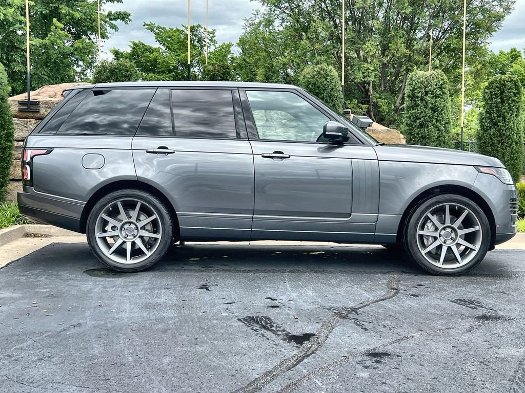 Used 2018 Land Rover Range Rover Supercharged AWD/4WD image 6