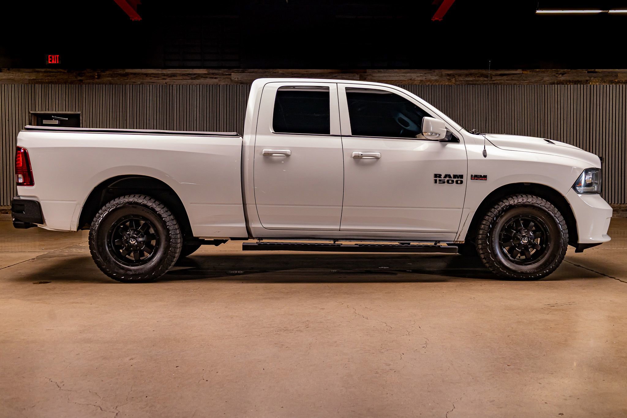 Used 2014 RAM 1500 Sport w/ Sport Premium Group image 10