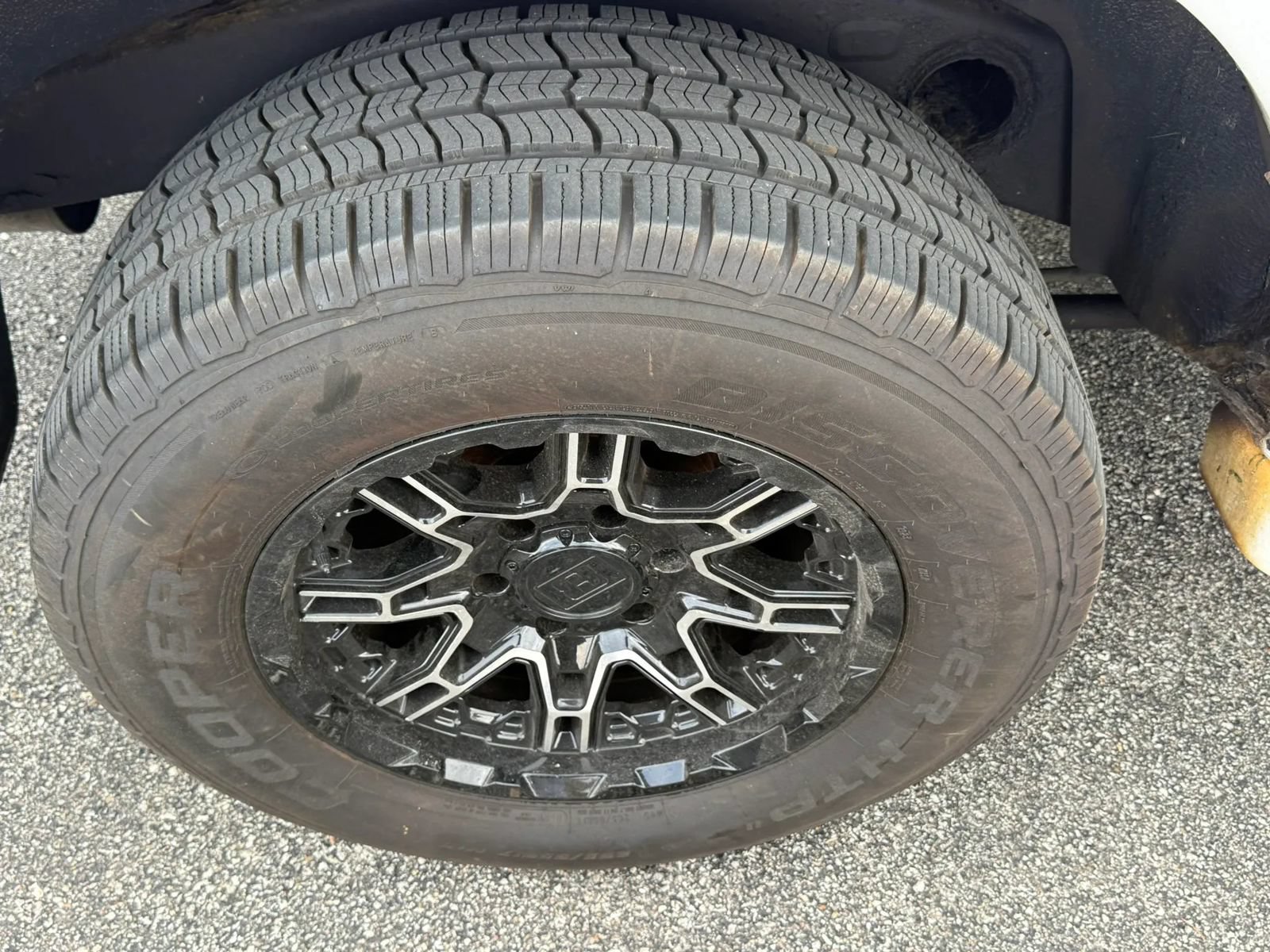 Used 2003 Toyota Sequoia Limited AWD/4WD image 10