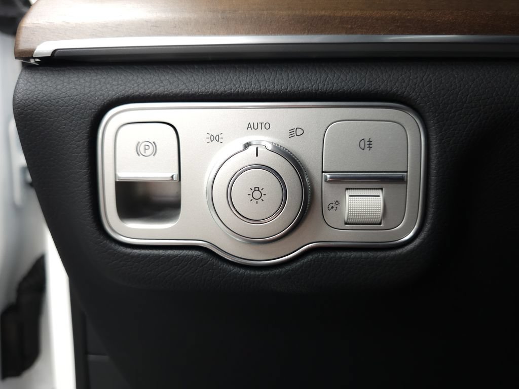 Certified 2026 Mercedes-Benz GLE 350 4MATIC image 10