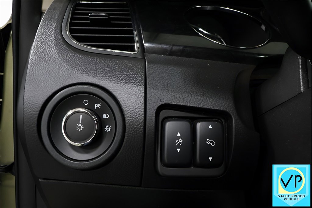 Used 2012 Ford Taurus Limited image 18