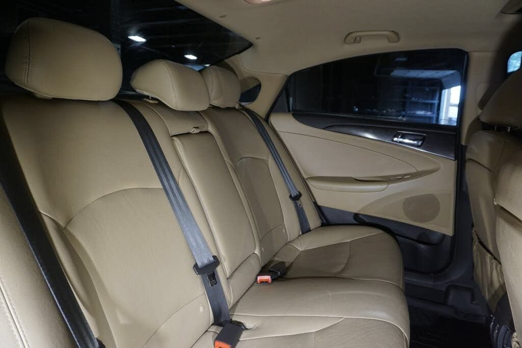 Used 2011 Hyundai Sonata Limited FWD image 20