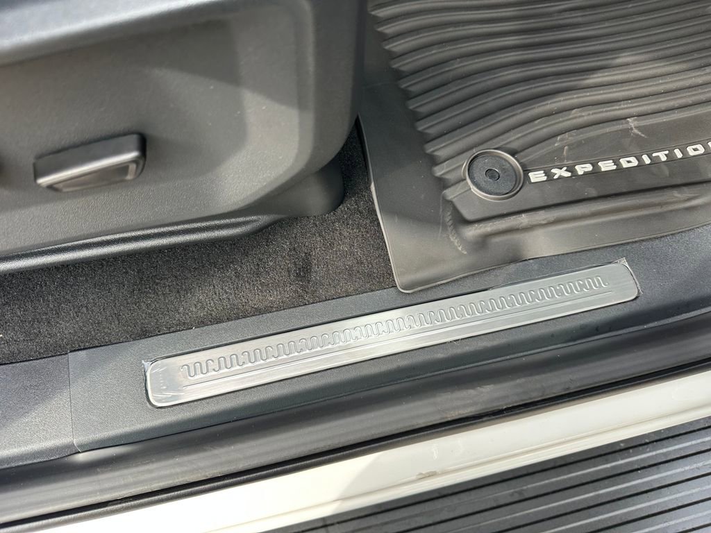 New 2026 Ford Expedition Max King Ranch image 44