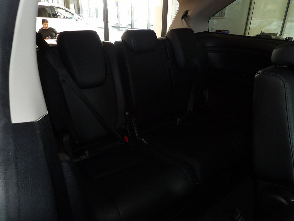 Used 2025 Honda Odyssey EX-L image 18