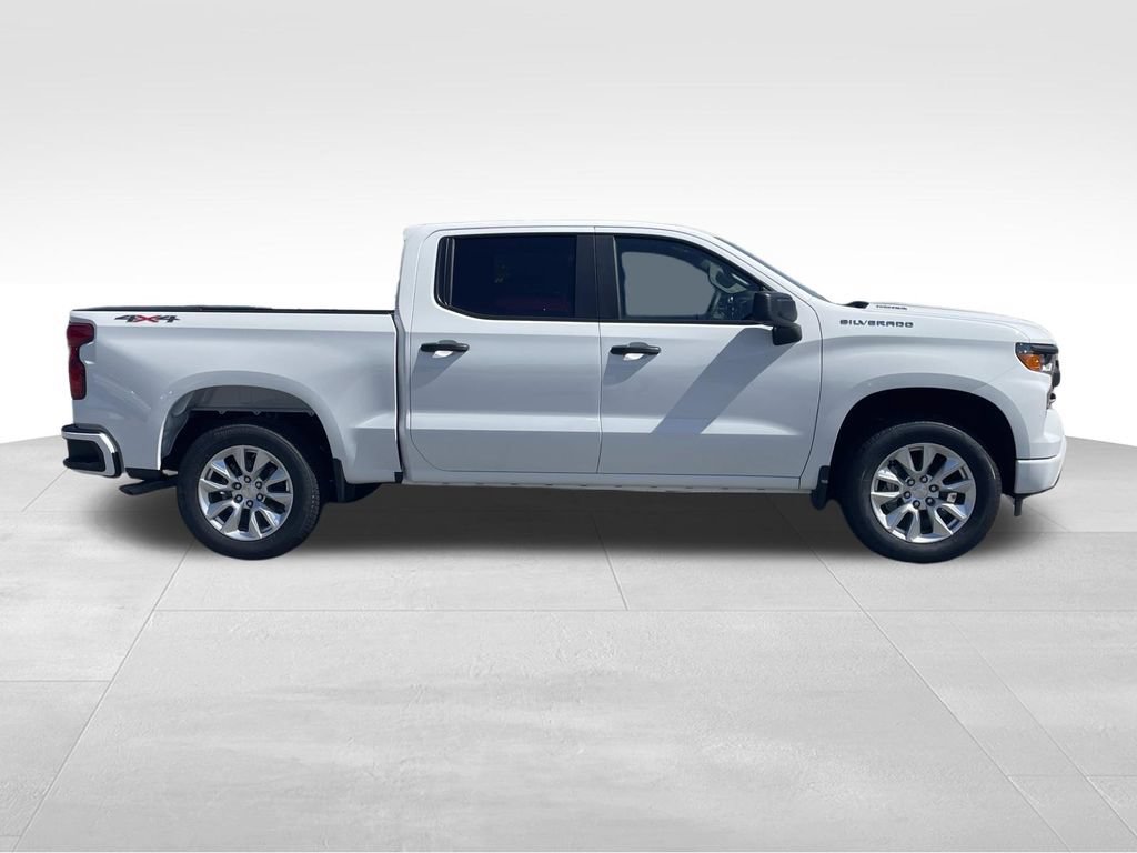 New 2026 Chevrolet Silverado 1500 Custom AWD/4WD image 2