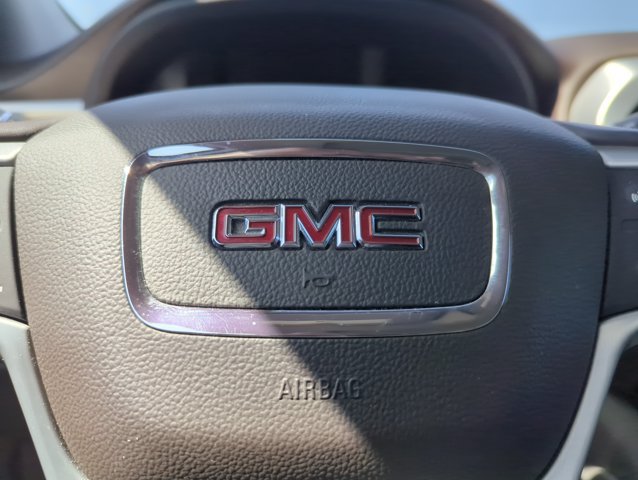 Used 2021 GMC Acadia SLT w/ Technology Package AWD/4WD image 22