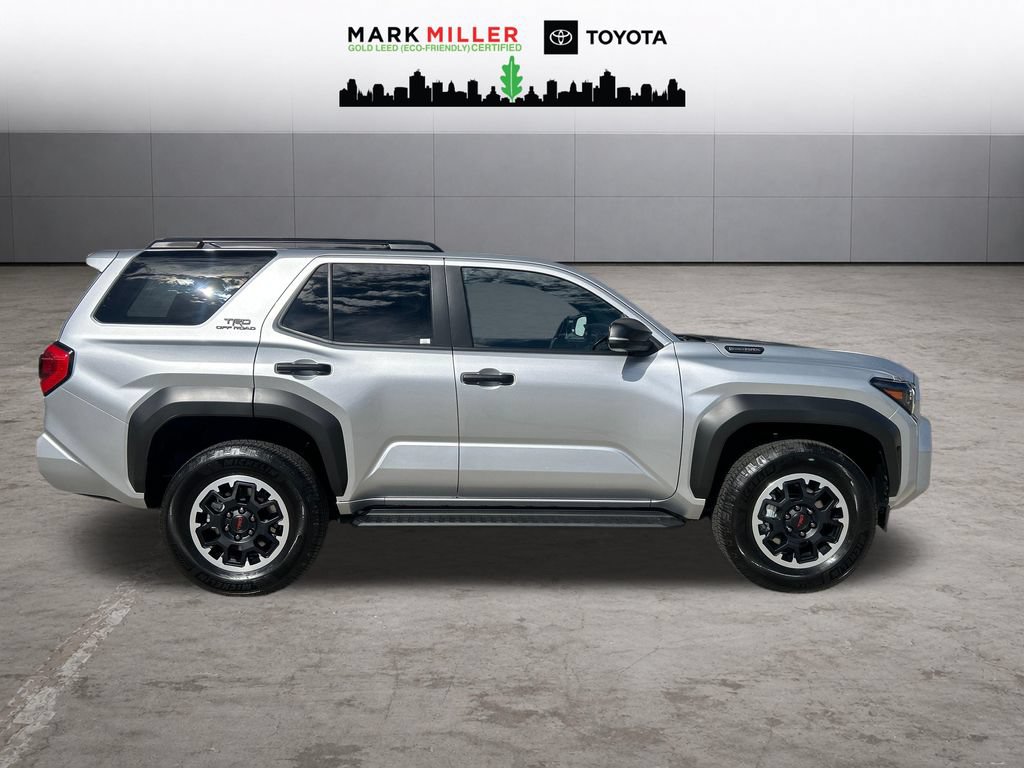 Certified 2025 Toyota 4Runner TRD Off-Road AWD/4WD image 7