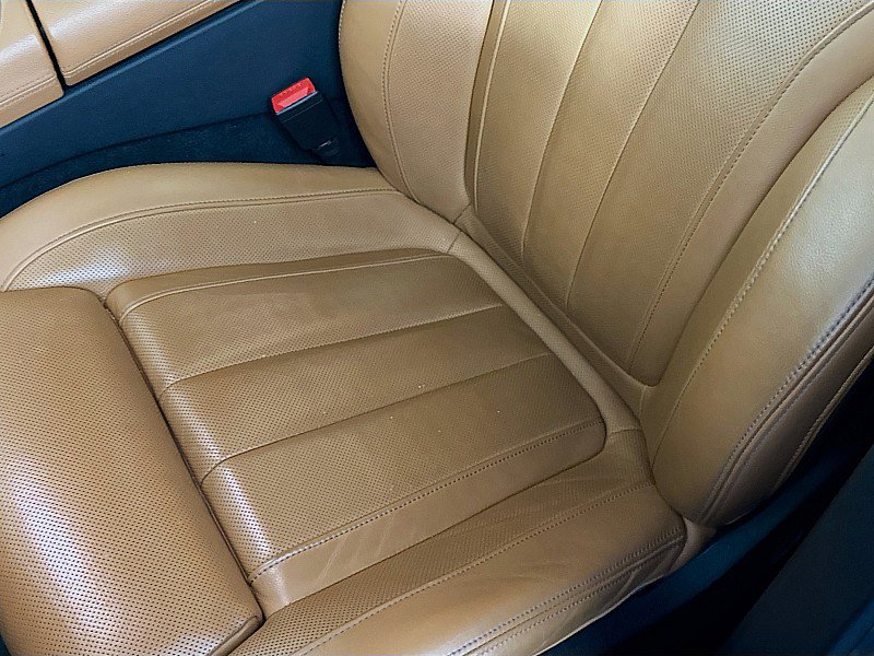 Used 2020 BMW X7 xDrive40i w/ Executive Package image 21